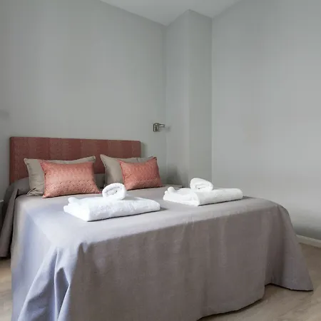 - Pleno Centro Apartment Seville