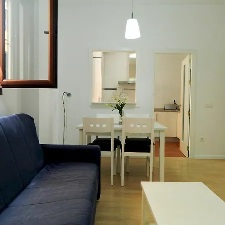 - Pleno Centro Apartment Seville